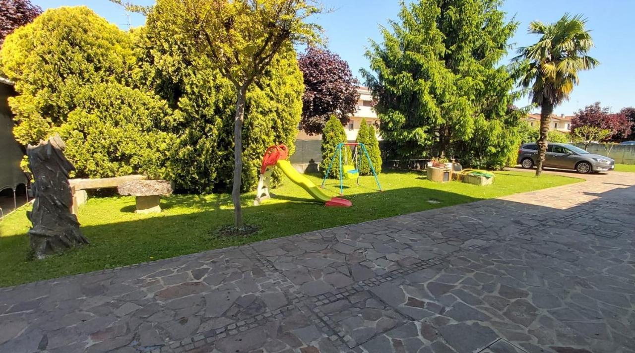 Ferienwohnung Casa Luigi Torre di Mosto Exterior foto